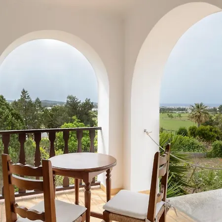 Mestre Is A Huge With Stunning Sunset Views Near To San Antonio