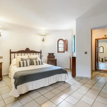 Villa Mestre Is A Huge With Stunning Sunset Views Near To San Antonio *