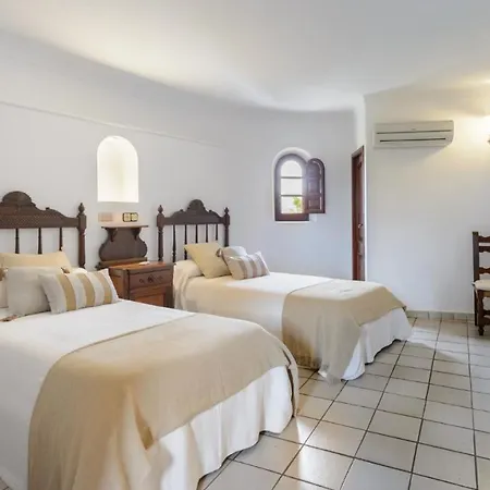 Villa Mestre Is A Huge With Stunning Sunset Views Near To San Antonio San Antonio (Ibiza)