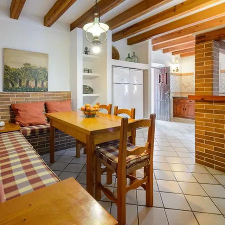 Villa Mestre Is A Huge With Stunning Sunset Views Near To *